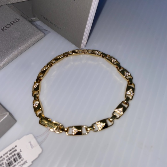 BNIB Michael Kors Bracelet Yellow gold toned steel - Picture 3 of 4